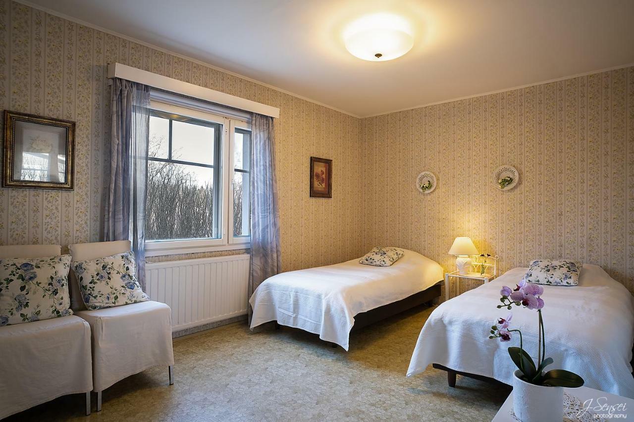 Westbay Inn Vaasa Buitenkant foto